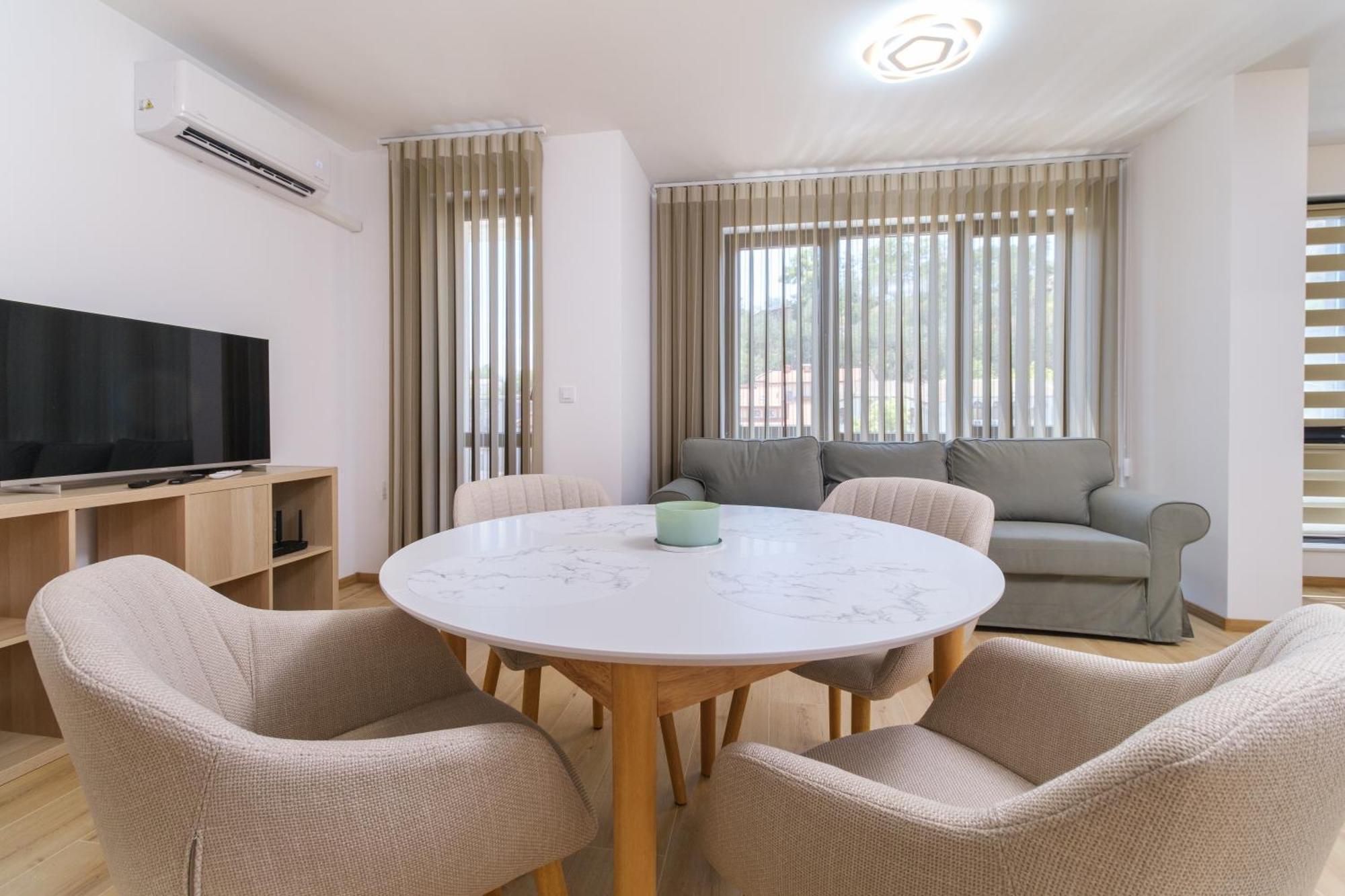 Modern 1-Bedroom Apartment With Free Parking Plovdiv Exterior photo